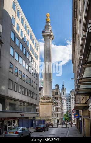 Das Denkmal für den großen Brand von London im Monument Street, London, UK am 11. August 2013, Stockfoto