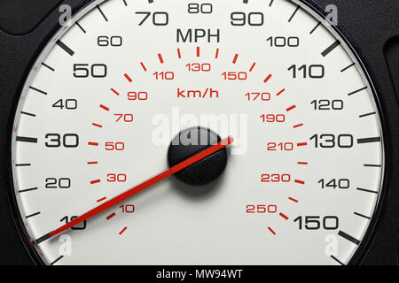 Tachometer bei 10 MPH Stockfoto