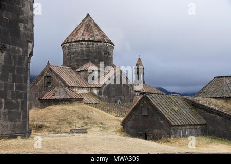 Mittelalterlichen Gebäuden, darunter die Kathedrale von surb Nishan, beinhalten die Haghpat Klosteranlage, Haghpat, Armenien Stockfoto