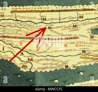 . Englisch: Ausschnitt aus Tabula Peutingeriana, 1-4 Jh. CE. Faksimile-ausgabe von conradi Millieri, 1887/1888; der rote Pfeil zeigt die Tabula Peutingeriana Plätze in modernen Bulgarien; auf der Karte: Durostero; in modernen Bulgarien: Stadt Silistra English: Ausschnitt aus der Tabula Peutingeriana; Orte und Stationen auf der Tabula Peutingeriana im heutigen Bulgarien; der rote Pfeil auf der Karte zeigt: Durostero; im heutigen Bulgarien: Stadt Silistra Български: Изрез от Места Пойтингеровата карта; на Пойтингеровата карта намиращи се в днешна стрела на България; червенате картата показва: Durostero; в Stockfoto