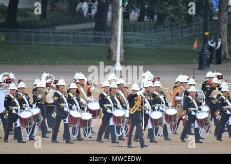 Die angesammelten Bands von Ihrer Majestät der Royal Marines musikalische Spektakulär Stockfoto