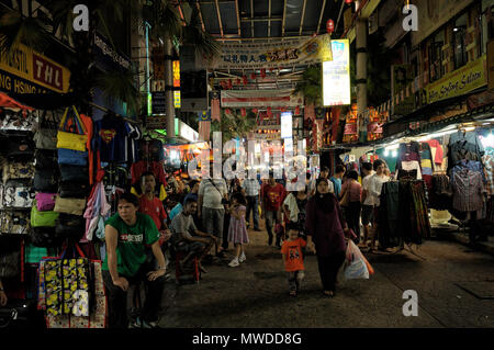 Chinatown Nachtmarkt (Petaling Street) in Kuala Lumpur, Malaysia Stockfoto