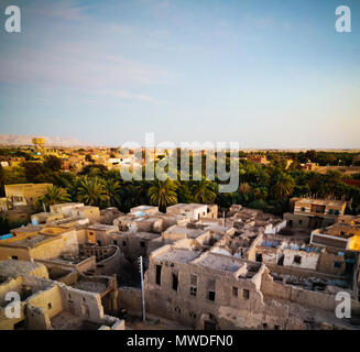 Luftaufnahme von balat Altstadt, Dakhla Oasis, Ägypten Stockfoto