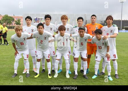 Vitrolles, Frankreich. 28 Mai, 2018. U21 U-21 Japan team Gruppe Line-up (JPN), Japan Spieler (obere Reihe - L bis R) Yuta Nakayama, Takehiro Tomiyasu, Ko Itakura, keiya Shiihashi, Louis Yamaguchi, Koki Ogawa, (Untere Reihe - L bis R) Tsukasa Morishima, so Fujitani, Shion Inoue, Ryo Hatsuse und Koji Miyoshi für ein Foto des Teams vor dem 2018 Toulon Turnier Gruppe C Match zwischen U-20 Türkei 2-1 U-21 Japan in Stade Jules Ladoumegue in Marignane, Frankreich, 28. Mai 2018 dar. Quelle: LBA/Alamy leben Nachrichten Stockfoto