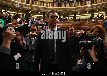 Madrid, Spanien. 1. Juni 2018. Pedro Sanchez investiert, Präsident von Spanien Quelle: CORDON PRESSE/Alamy leben Nachrichten Stockfoto