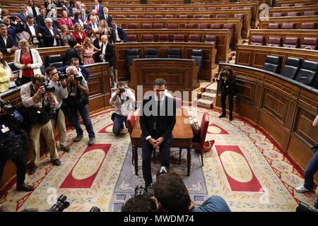 Madrid, Spanien. 1. Juni 2018. Pedro Sanchez investiert, Präsident von Spanien Quelle: CORDON PRESSE/Alamy leben Nachrichten Stockfoto