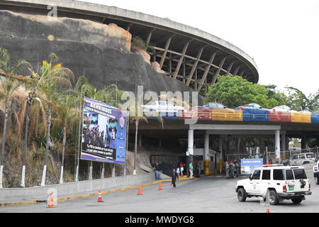 Caracas, Miranda, Venezuela. 1. Juni 2018. Allgemeine Ansicht des Helicoide Gefängnis in Caracas. Die Regierung von Venezuela Zuschüsse vorsorgliche Maßnahmen, um politische Gefangene, die in der Zentrale der Bolivarischen Intelligence Service (SEBIN) inhaftiert waren. 39 politische Gefangene wurden mit vorbeugenden Maßnahmen, die die Regierung von Nicolas Maduro freigegeben. Credit: ZUMA Press, Inc./Alamy leben Nachrichten Stockfoto