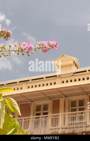 Koloniale Architektur an der Rue Victor Sévère, Fort-de-France, Martinique Stockfoto