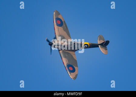 Spitfire MkI. Supermarine Spitfire Mk 1 N3200 zweites Kampfflugzeug aus der Schlacht von Großbritannien. Geschenk an das Imperial war Museum Duxford. IWM Stockfoto