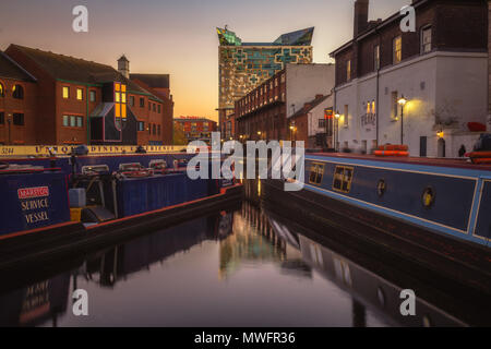 Sonnenuntergang auf Gas Street Basin, Birmingham Stockfoto