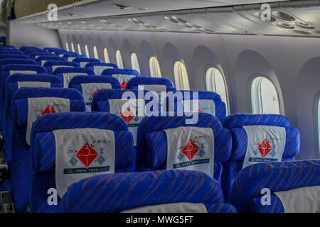 Rom, Italien, 13. März 2017 : In der Economy Class einer Boeing 787 Dreamliner von China Southern Airlines Stockfoto