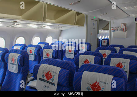 Rom, Italien, 13. März 2017 : In der Economy Class einer Boeing 787 Dreamliner von China Southern Airlines Stockfoto