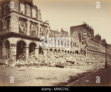 . Englisch: Le Ministère des Finances Incendie, Vue exteriere. Les Ruinen de Paris et de ses Umgebung 1870-1871: Cent Fotografien: Premier Volume. Par A. Liébert, text Gleichheit Alfred d'Aunay. Autor: Alfred d'Aunay (Französisch) Datum: 1870-71 Medium: Eiweiß silber Drucke von glasnegative Abmessungen: Bilder ca.: 19 x 25 cm (7 1/2 x 9 13/16 in.), oder die umgekehrte Montage: 32,8 x 41,3 cm (12 15/16 x 16 1/4 in.), oder die umgekehrte Klassifizierung: Alben Kreditlinie: Joyce F. Menschel Fotografie Bibliothek Fund, 2007 Beitritt Artikelnummer: 2007.454.1.1-.33. 1870 - 71. Alphonse J. Liébert (Französisch, 1827 - 1913) 36 Stockfoto