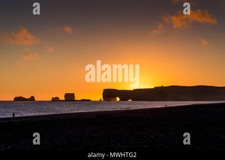 Sonnenuntergang am Kap Dyrholaey, Southern Island Stockfoto