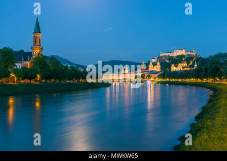 Festung Hohensalzburg (Festung Hohensalzburg), entlang der Salzach in Salzburg, Österreich Stockfoto