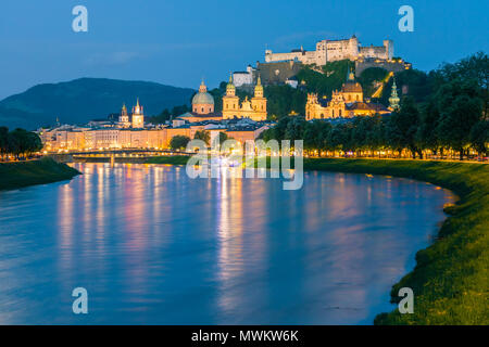Festung Hohensalzburg (Festung Hohensalzburg), entlang der Salzach in Salzburg, Österreich Stockfoto
