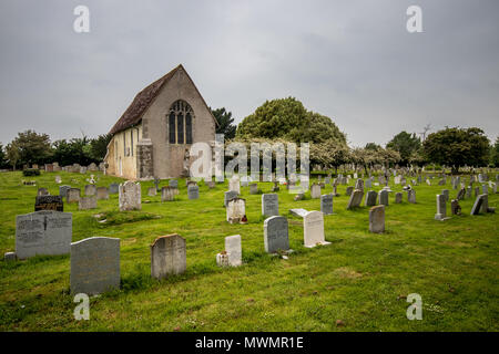 St Wilfrid's Kapelle (oder der St. Wilfrid's Church und ursprünglich als St Peter's Church) in der Kirche von Norton in der Nähe von Chichester, West Sussex, Großbritannien Stockfoto