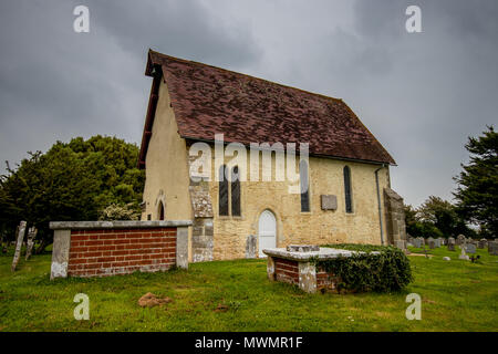 St Wilfrid's Kapelle (oder der St. Wilfrid's Church und ursprünglich als St Peter's Church) in der Kirche von Norton in der Nähe von Chichester, West Sussex, Großbritannien Stockfoto