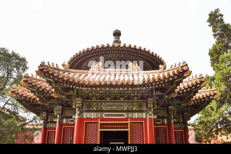 Peking, China - März 18, 2018: ein Pavillon in den kaiserlichen Garten der Verbotenen Palast, Peking, China. Stockfoto