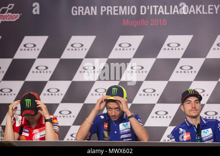 Scarperia, Italien. 2. Juni 2018. Qualifikationen auf Mugello Internationale Cuircuit für die sechste Runde der MotoGP-Weltmeisterschaft Gran Premio d'Italia Oakley am 2. Juni 2018 in Scarperia, Italien Quelle: Fabio Averna/Alamy Live News Credit: Fabio Averna/Alamy leben Nachrichten Stockfoto