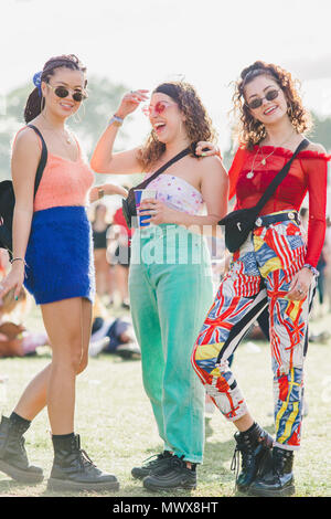 Brixton, London, UK. 2. Juni 2018. Field Day Festival in Brockwell Park, South London. Credit: Jamie Gray/Alamy leben Nachrichten Stockfoto