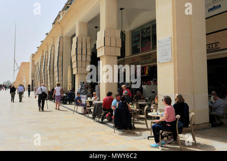 Street Scene, Trio ir Repubblika, Valletta, Malta Stockfoto