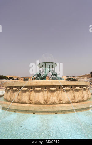 Der Triton Brunnen in Floriana, am Eingang von Valletta, die Hauptstadt von Malta Stockfoto