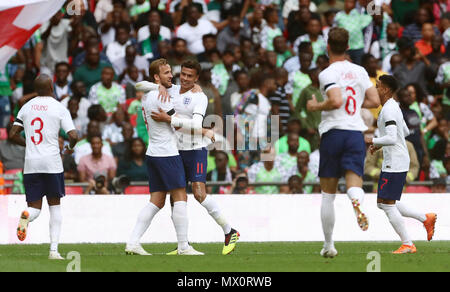 England's Harry Kane scores zweites Ziel seiner Seite des Spiels während der internationalen Freundschaftsspiel bei WembleyÂ Stadium, London. Stockfoto