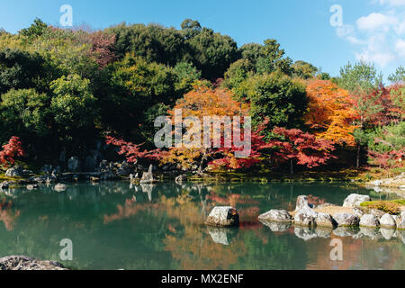 Tenryu-ji ist der Kopf, der Tempel des Tenryū Zweig des Rinzai Zen Buddhismus, in Susukinobaba Ukyō entfernt-chō, Bezirk, Kyoto, Japan. Der Tempel wurde gegründet. Stockfoto