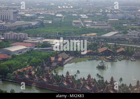 Bangkok, Thailand - 20.April 2018. Luftaufnahme von Bangkok, Thailand. Bangkok ist die Hauptstadt und die bevölkerungsreichste Stadt des Königreichs Thailand. Stockfoto