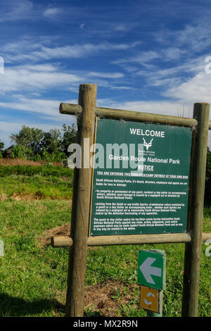 Trailhead und Karte auf die goesa Spaziergang in den Tsitsikamma National Park, National Park, Cape, Garden Route, Südafrika Stockfoto