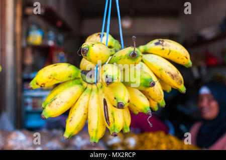 Banane verkauft an eine Frucht in Bali, Indonesien Abschaltdruck Stockfoto