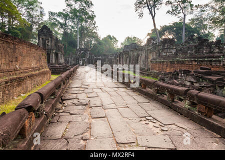 SIEM REAP - Januar 03, 2015: Historische Ruinen von Preah Khan Tempel in Angkor Komplex am 03 Januar, 2015 in Siem Reap, Kambodscha. Stockfoto