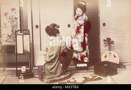 . Englisch: eiklar getönt. Datum unbekannt. Adolfo Farsari (zugeschrieben) 28 Adolfo Farsari (zugeschrieben) - eine Frau einen Brief schreiben Stockfoto