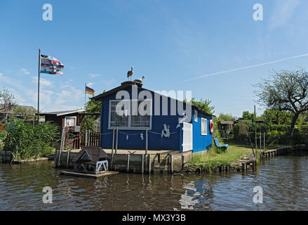 Kleingärten an der alten Trave, Lübeck, Deutschland Stockfoto