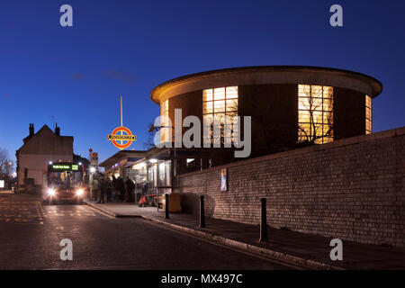 Arnos Grove u-Bahnstation Stockfoto