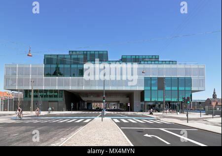 Das BLOX-Gebäude, in dem auch das Danish Architecture Center untergebracht ist, ein neues Prestigeprojekt für Architektur und Design von Christians Brygge in Kopenhagen. Stockfoto