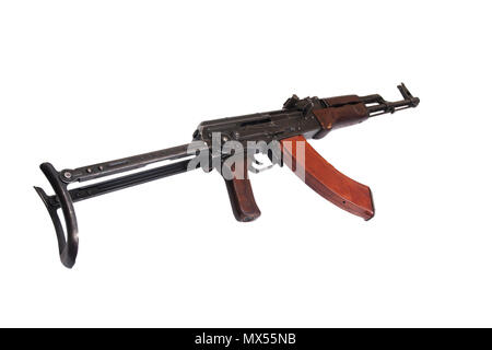 AKMS (avtomat Kalashnikova) airborn Version von kalaschnikow Sturmgewehr auf Weiß Stockfoto