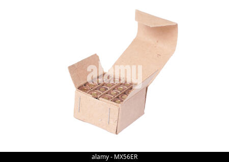 9 mm Munition in Feld isoliert Stockfoto