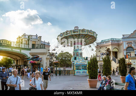 Wien Österreich kann. 26. 2018, alte Karussell im Prater Eingang Stockfoto