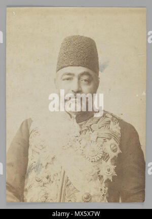 . Portrait von Premierminister al-Sadr ein 'zam Amin al-Soltan in Uniform, einer der 274 Vintage Fotos. Zwischen 1876 und 1925 101 Brooklyn Museum - Porträt von Premierminister al-Sadr ein 'zam Amin al-Soltan in der Uniform eines der 274 Vintage Fotos Stockfoto