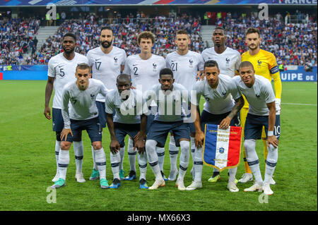 Samuel Umtiti, Adil Rami, Benjamin Pavard, Lucas Hernandez, Paul Pogba, Hugo Lloris, Antoine Griezmann, N Golo Kante, Armenian Dembele, Corentin Tolisso, Kylian Mbappe, Team von Frankreich während der internationalen Freundschaftsspiel zwischen Frankreich 3-1 Italien bei der Allianz Riviera Stadium am Juni 01, 2018 in Nizza, Frankreich. (Foto von Maurizio Borsari/LBA) Stockfoto