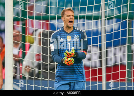 Klagenfurt, Deutschland. 2 Jun, 2018. Strecken zwischen Österreich und Deutschland, Fußball, Klagenfurt, Juni 02, 2018 Manuel Neuer, DFB 1 Das 1:0 fiel, Schreie, Aktion, ÖSTERREICH - DEUTSCHLAND 2-1 Fußball Freundschaftsspiel, Klagenfurt, Österreich, Juni 02, 2018, Saison 2017/2018 © Peter Schatz/Alamy leben Nachrichten Stockfoto