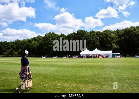 Burningfold, UK, 2. Juni, 2018. Eröffnungs Kylin Polo Match am Kylin Home Boden. Credit: Calvin Tan/Alamy leben Nachrichten Stockfoto