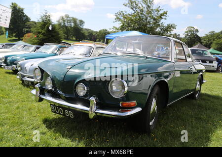 Stonor, Oxfordshire, Großbritannien. 3rd Juni 2018. Alle Arten von historischen Volkswagen Autos und Lieferwagen wurden bei der diesjährigen Versammlung ihrer Besitzer ausgestellt. Fans konnten sich den beliebten Fahrzeugen des deutschen Automobilherstellers nähern, der 60s seinen Ruf für Langlebigkeit und Hippie-Appeal begründen konnte. Typ 34 der Nachfolger des ersten VW Karmann Ghia. Quelle: Uwe Deffner/Alamy Live News Stockfoto
