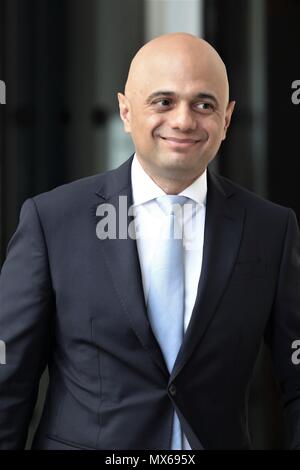 London, UK, 3. Juni 2018. Sajid Javid, Innenminister, gesehen in den BBC Studios in London Credit Stockfoto