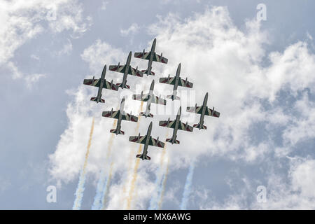 Scarperia, Italien. 3 Jun, 2018. Italienische Luftwaffe display Team (frecce tricolore) Ausstellung vor dem Rennen MotoGP MotoGP beim Gran Premio d'Italia Oakley - in Mugello Circuit. May 03, im Scarperia Italien 2018. (Foto von Marco Iorio) Credit: Marco iorio/Alamy leben Nachrichten Stockfoto