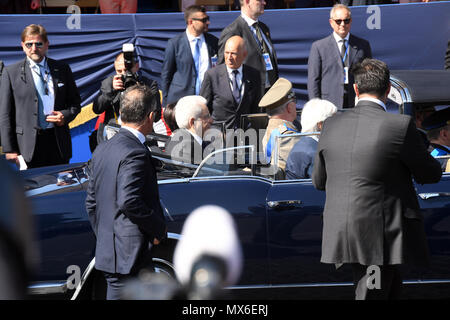 Rom, Italien, 02. Juni 2018 - Italienische Republik Urlaub Kaiserlichen Foren Sergio Mattarella Präsident der Republik Credit: Giuseppe Andidero/Alamy leben Nachrichten Stockfoto