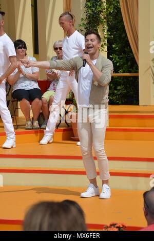 Rust, Deutschland, 3. Juni 2018, das Erste ARD-Show "Immer wieder Sonntags" aus dem Europa-Park, Credit: mediensegel/Alamy leben Nachrichten Stockfoto