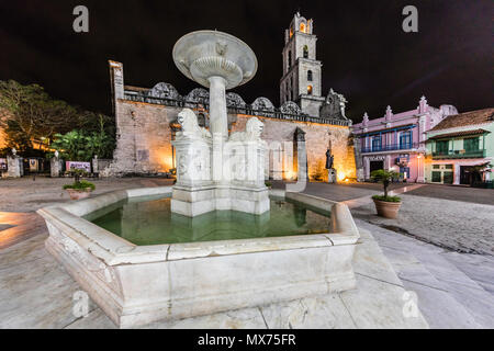 Fuentes de los Leones, Brunnen der Löwen, in der Plaza de San Francisco, Havanna, Kuba Stockfoto